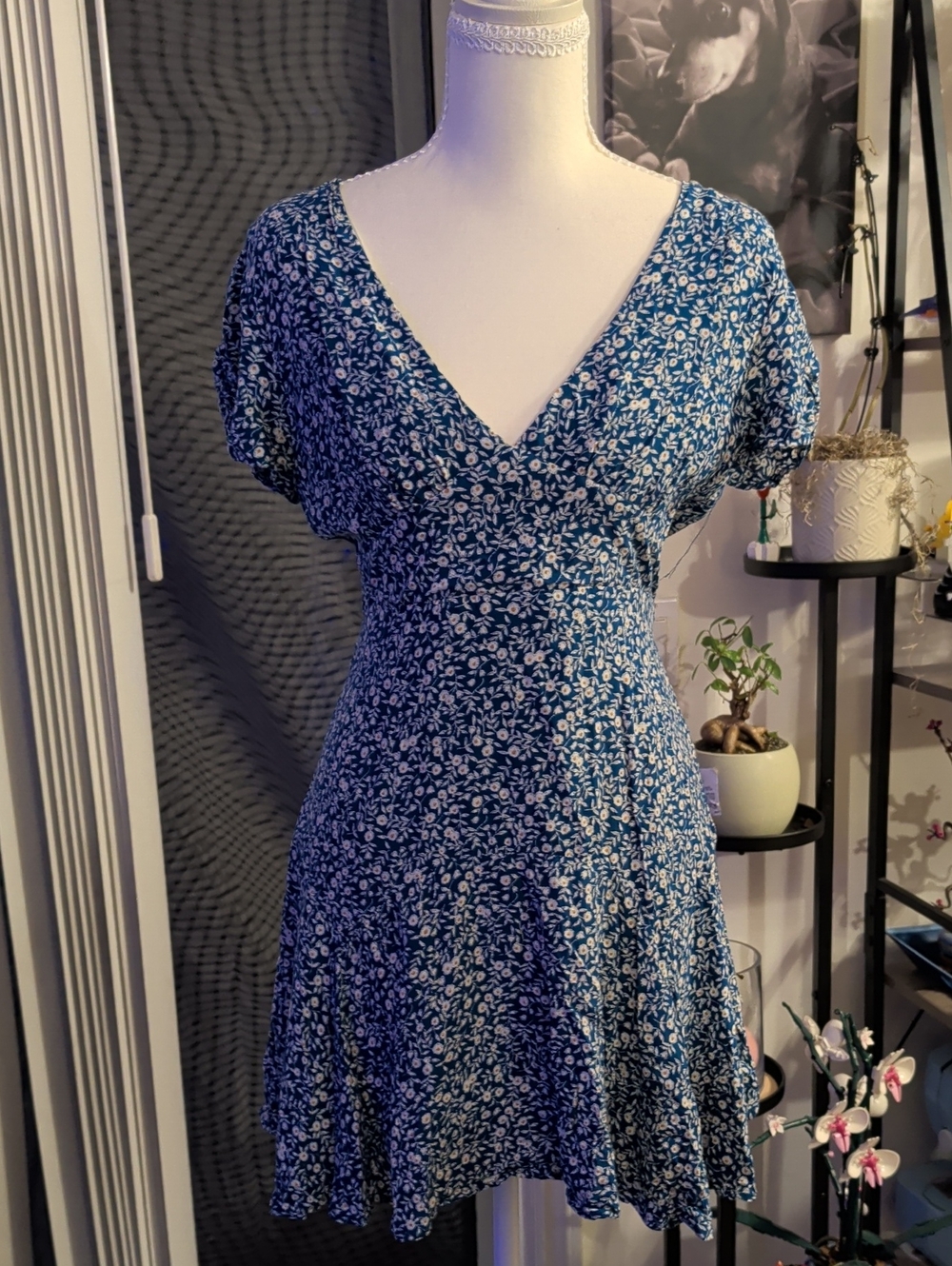 Princess Polly Blue Floral V-Neck Mini Dress